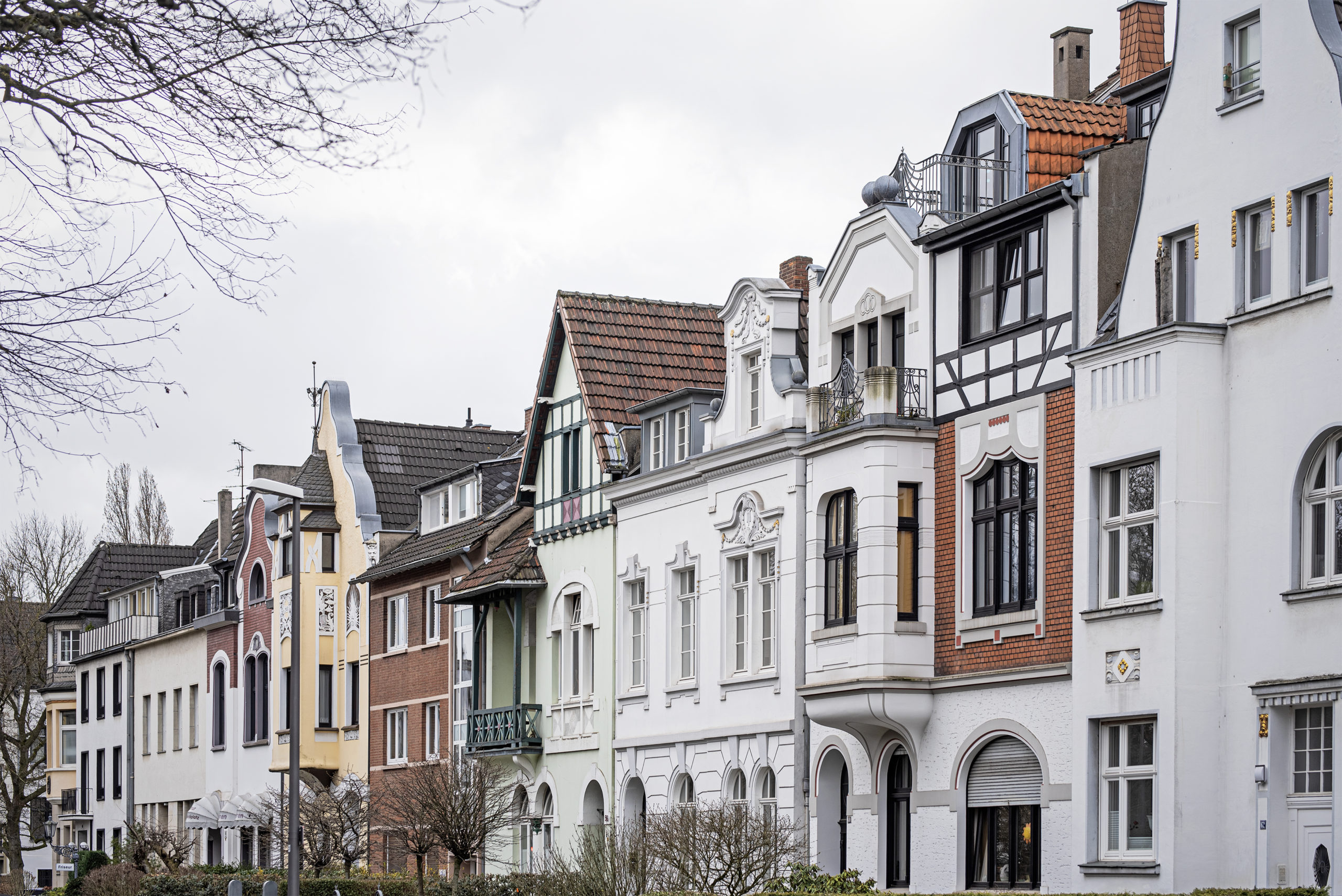 Als langjähriges Mitglied der Bürgergemeinschaft Bismarckviertel macht Götz Waninger die Geschichte Max Heydweillers als Planer des Bismarckviertels nachvollziehbar