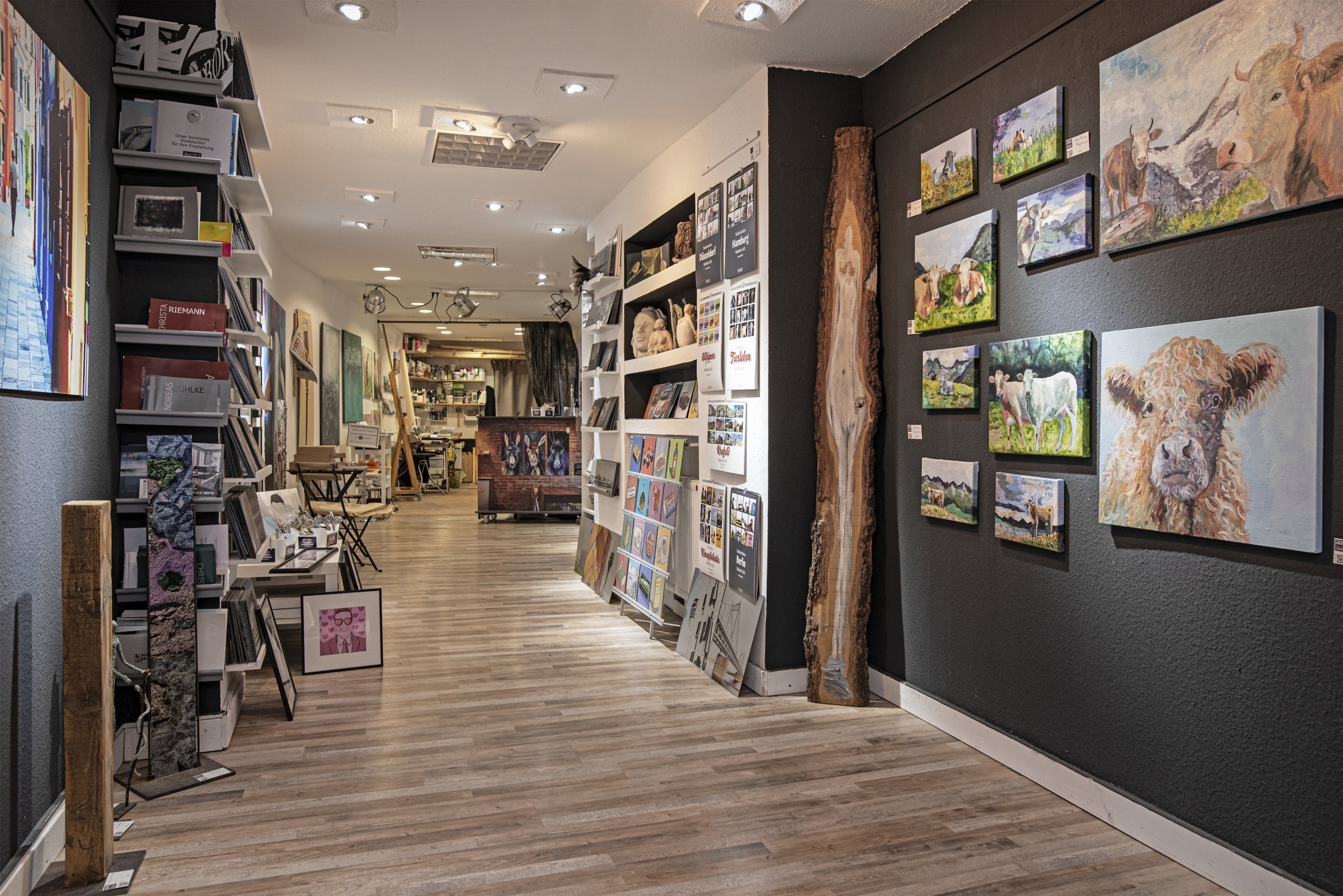 Alfred Smeets ist Frät. Für den Comic-Popart-Künstler ist Reduktion ein großes Thema: nicht nur in seiner Kunst am Digitalisierbrett, sondern auch im Privaten.