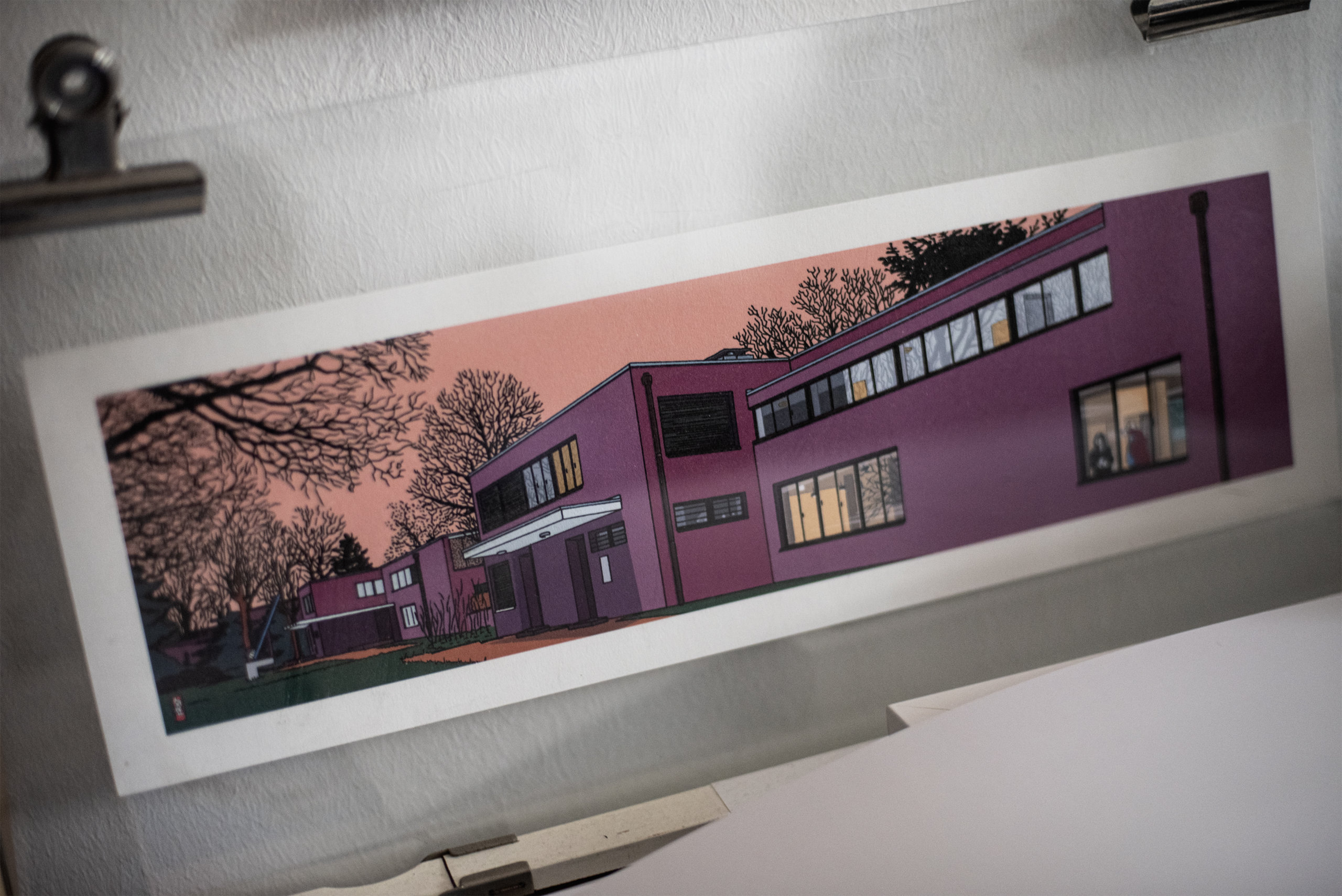 Alfred Smeets ist Frät. Für den Comic-Popart-Künstler ist Reduktion ein großes Thema: nicht nur in seiner Kunst am Digitalisierbrett, sondern auch im Privaten.