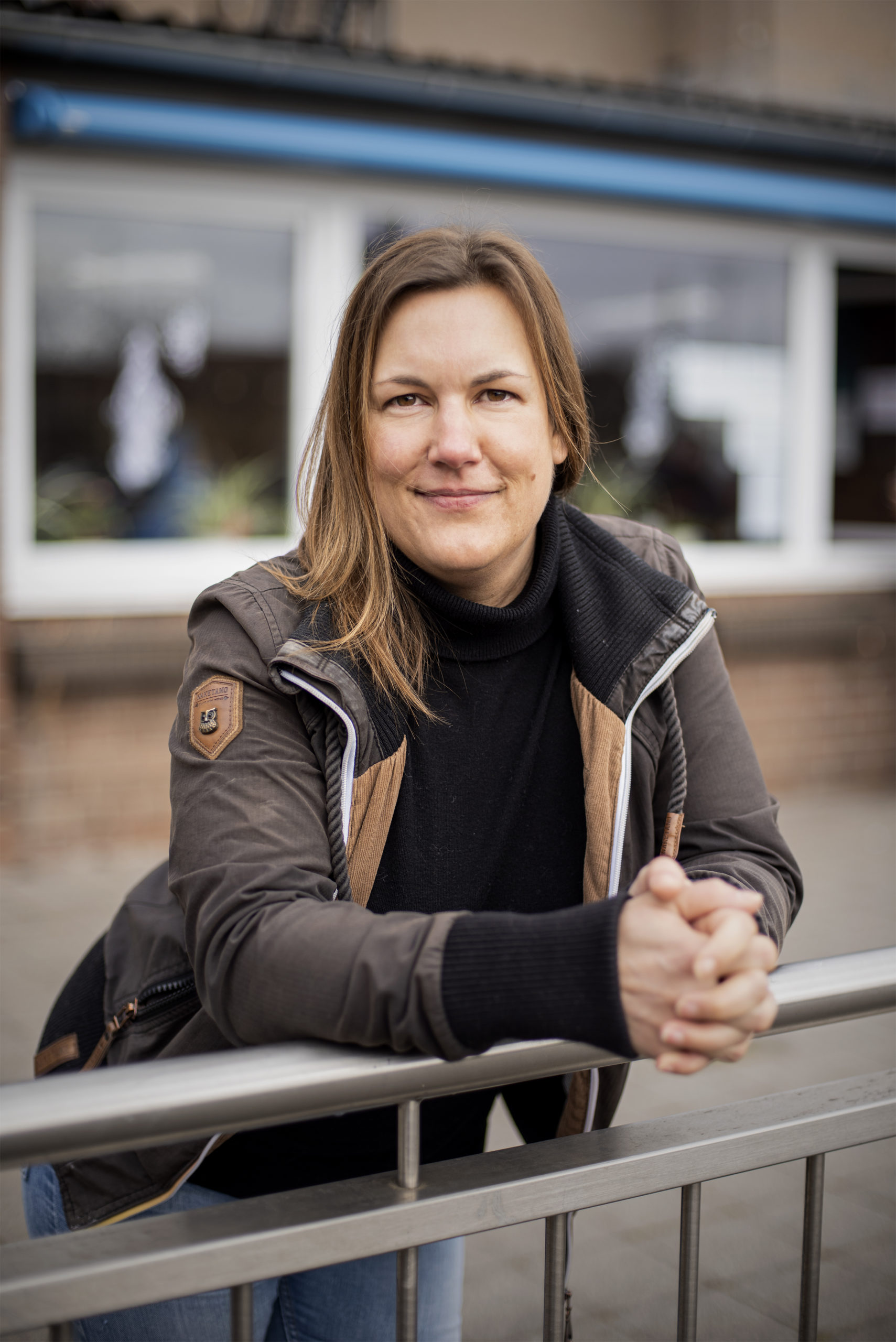 Fotografin Katja Hausmanns unterstützt ehrenamtlich die Bahnhofsmission. Sie gibt den Gästen einen Teil ihres Selbstvertrauens zurück