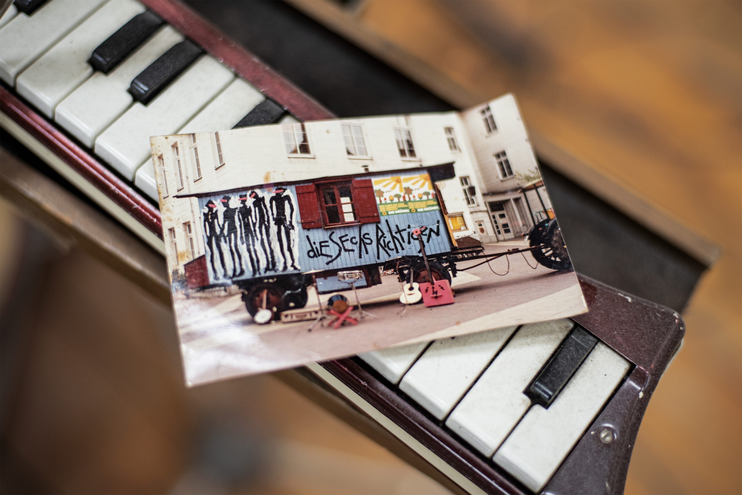 Markus Maria Jansen ist ein Krefelder Urgestein, der mit Musik, Kunst und Charakter die Seidenstadt bereichert.