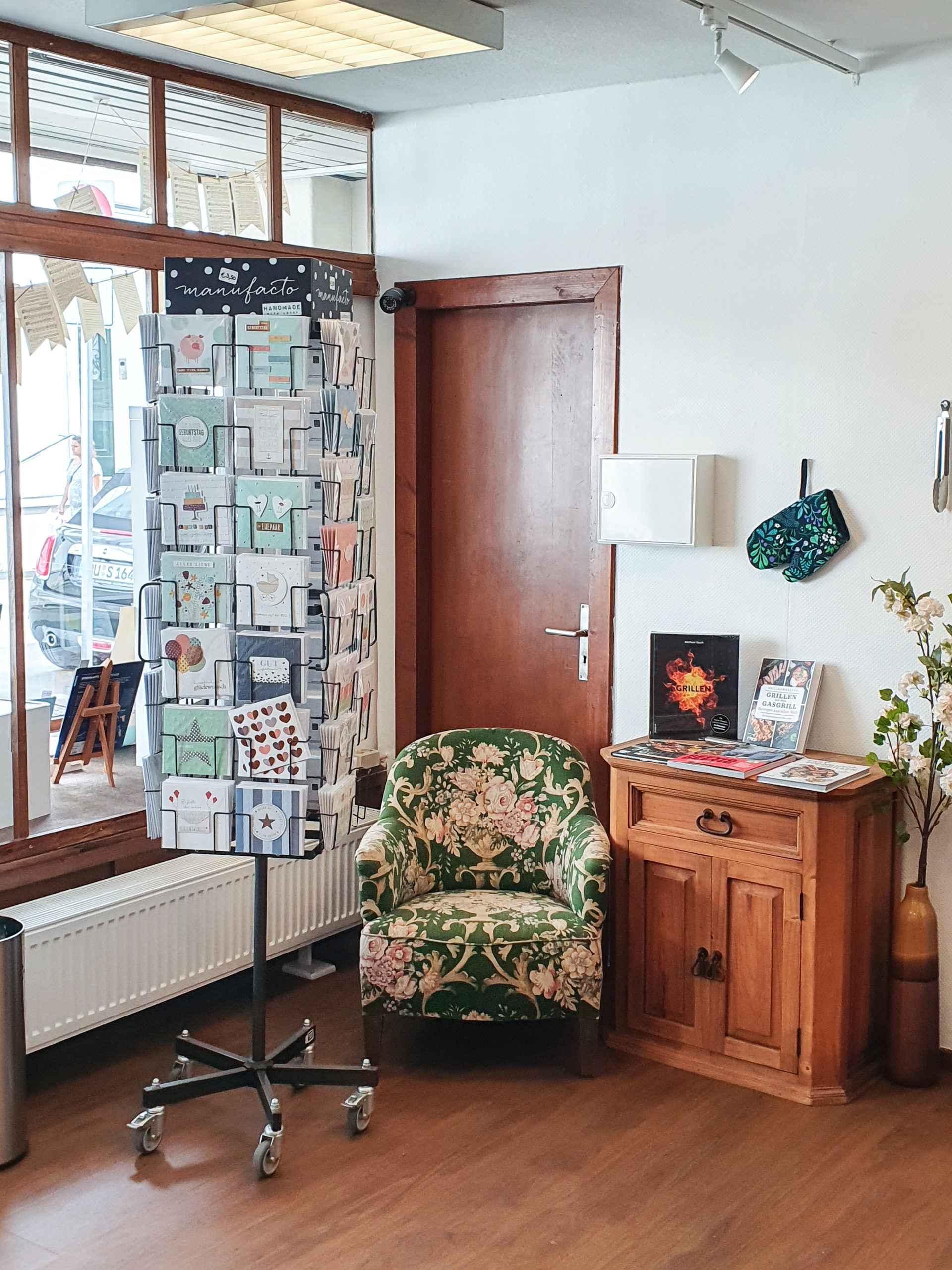 Reiner Volkmann und Anja Choinowski haben mit der Bockumer Buchhandlung und "Rheinschmökern" jeweils ihre Leidenschaft zum Beruf gemacht.