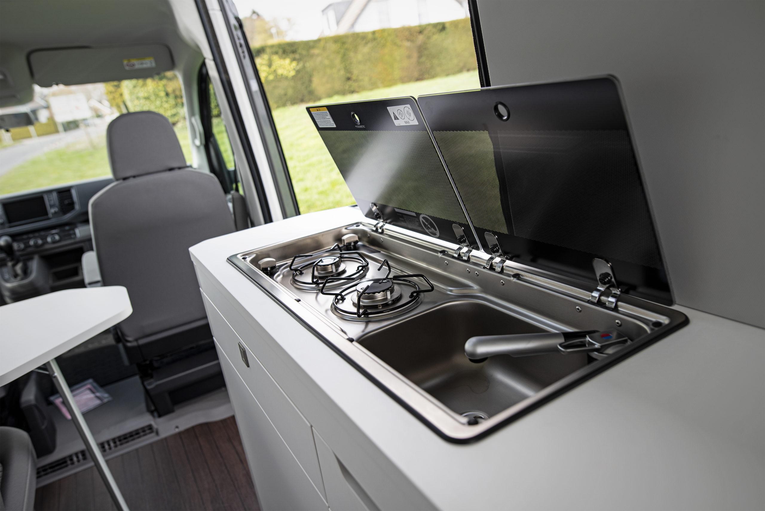 Im Tölke + Fischer Nutzfahrzeugzentrum Krefeld finden Reiselustige ihr individuelles Reisemobil für den perfekten Urlaub auf Rädern